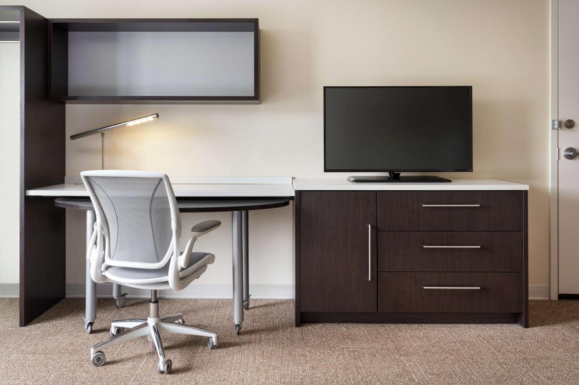 Home2 Suites By Hilton Anchorage/Midtown Εξωτερικό φωτογραφία
